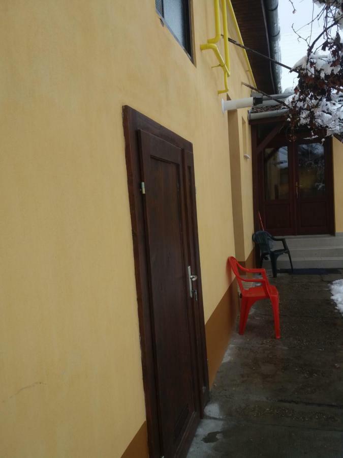 Hársfák Vila Mezokovacshaza Exterior foto