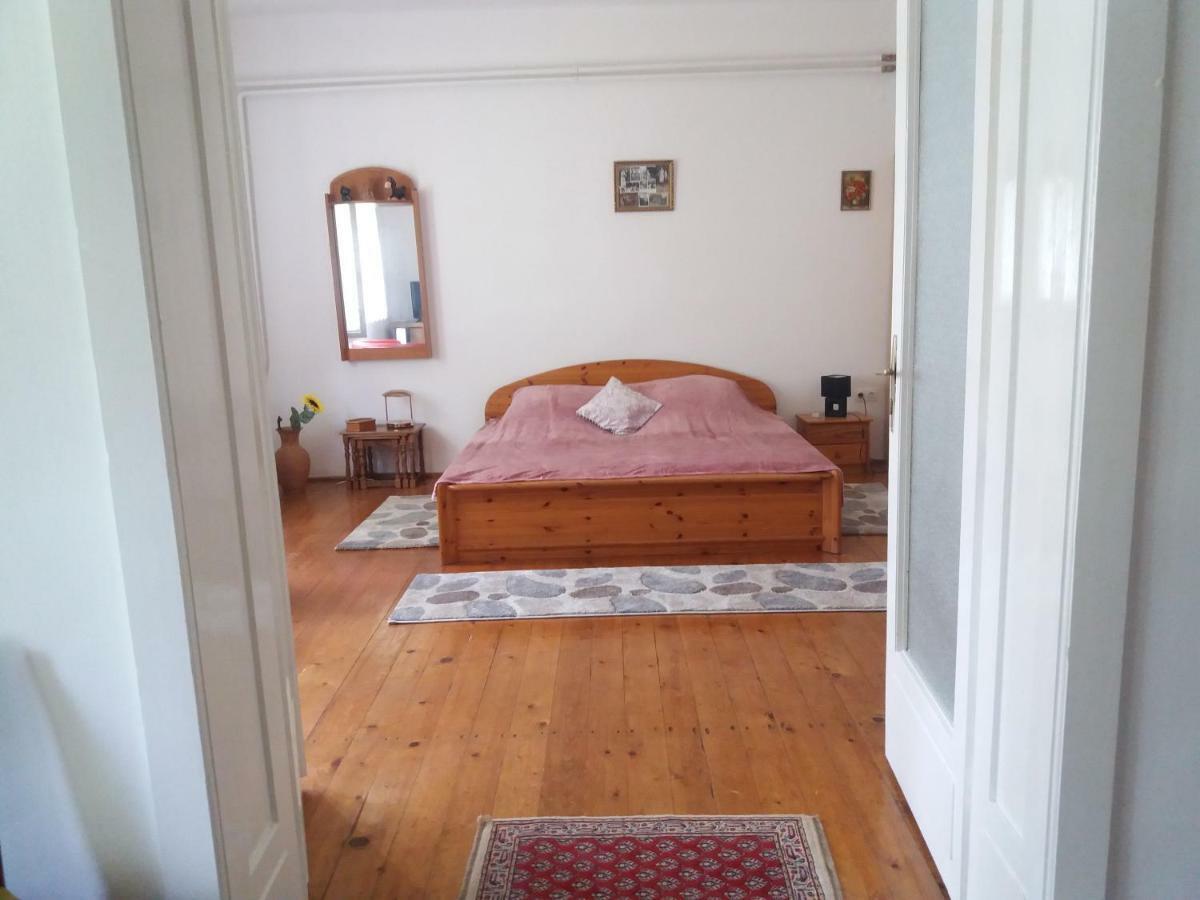 Hársfák Vila Mezokovacshaza Exterior foto